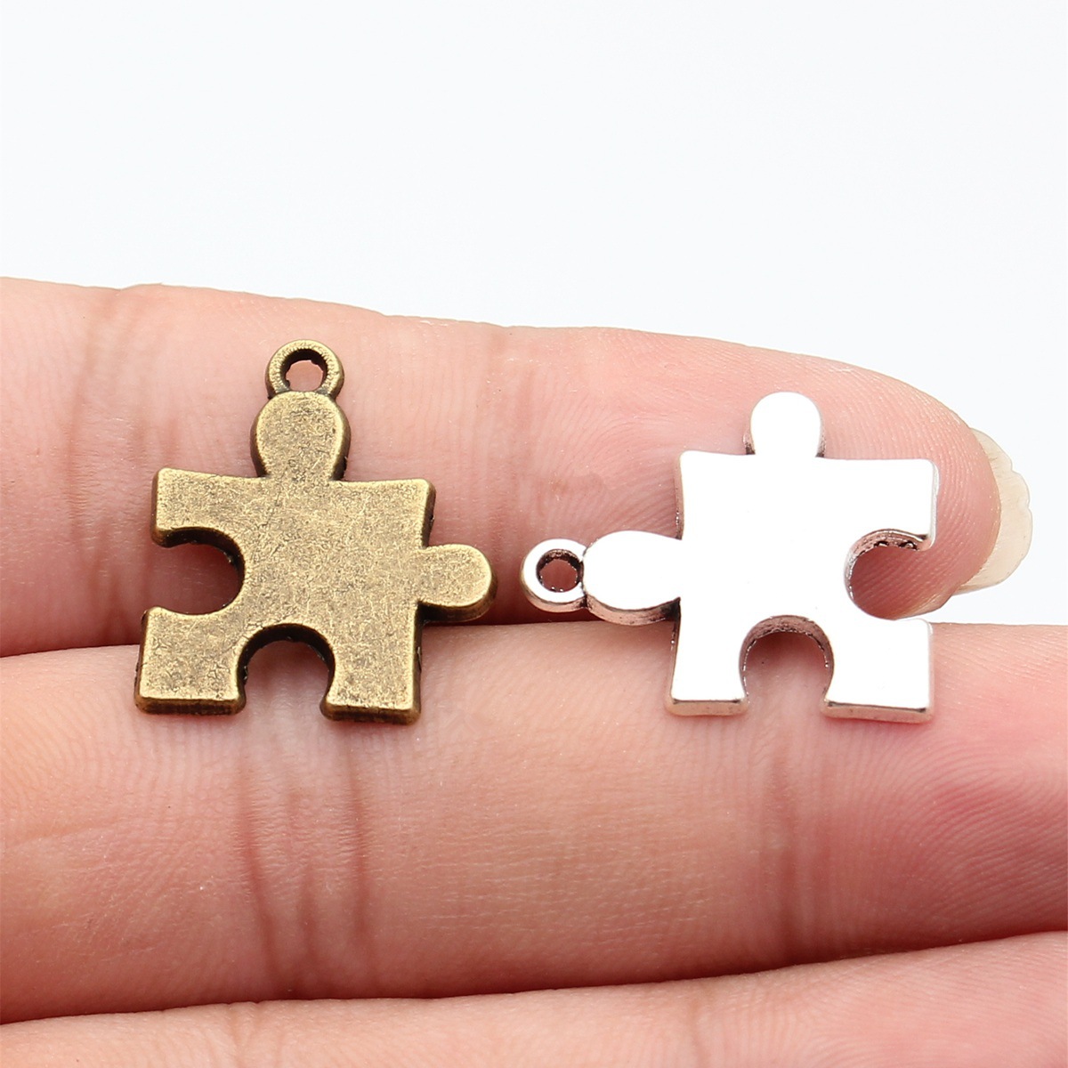 Jewelry Making Game - WYSIWYG 10 piezas 23x20mm 2 colores